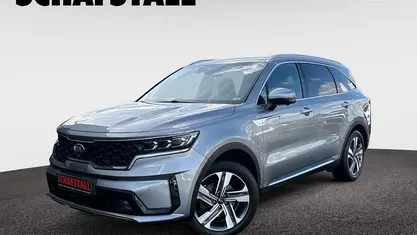 Grau ((klg) stahlgrau met.) Gebraucht 2021 Kia Sorento Platinum SUV | 24.979 € (Fairer Preis)