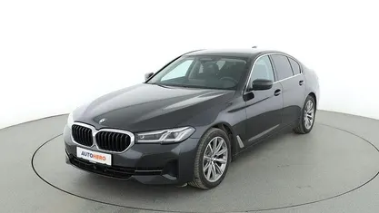 Gebraucht BMW 520 190 PS (139 kW) 2021 Grau Limousine