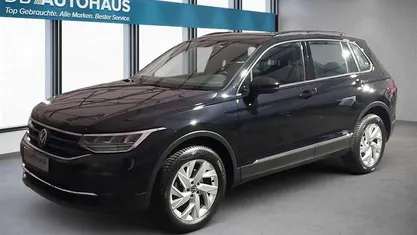 Schwarz Gebraucht 2023 VW Tiguan Life SUV | 27.990 € (Superpreis)
