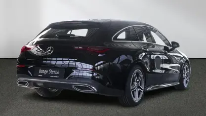 Gebraucht Mercedes CLA180 Shooting Brake Advanced 136 PS (100 kW) 2024 Unilack nachtschwarz Kombi