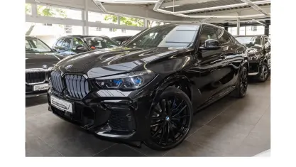 Używany BMW X6 M50 M Sport 530 KM (389 kW) 2022 Czarny SUV