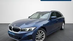 Phytonicblau metallic Gebraucht 2023 BMW 318 Shadowline Kombi | 32.980 € (Fairer Preis)