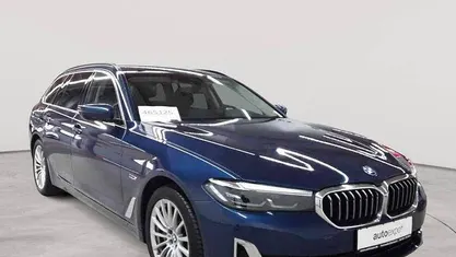 Gebraucht BMW 530e Luxury Line 184 PS (135 kW) 2022 Kombi