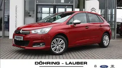 Gebraucht Citroën C4 PureTech 131 PS (96 kW) 2015 Babylonerot Limousine