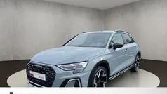 Grau Gebraucht 2024 Audi A3 Sport Kleinwagen | 39.900 € (Fairer Preis)