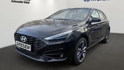 Neu Hyundai i30 Advantage 140 PS (102 kW) 2025 Schwarz Limousine