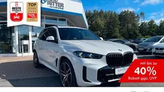 Mineralweiss metallic Gebraucht 2025 BMW X5 M Sport SUV | 101.990 € (Fairer Preis)