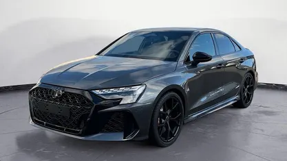 Neu Audi RS3 Advanced 400 PS (294 kW) 2025 Grau Limousine