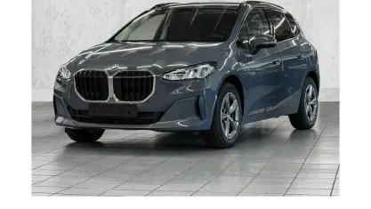 Neu BMW 218 136 PS (100 kW) 2026 Grau Coupé