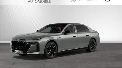 Gebraucht 2025 BMW M760e M Sport Limousine | 119.984 € (Guter Preis)