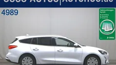 Weiss Gebraucht 2020 Ford Focus Cool & Connect Kombi | 8.480 € (Guter Preis)