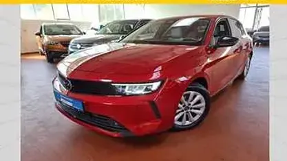 Gebraucht Opel Astra Elegance 131 PS (96 kW) 2023 Rot Kleinwagen