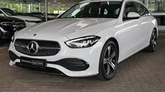 Weiß Gebraucht 2024 Mercedes C200 Avantgarde Kombi | 38.460 € (Fairer Preis)