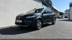 Grau Gebraucht 2022 Dacia Sandero Comfort Kleinwagen | 13.500 € (Fairer Preis)