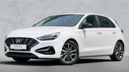 Gebraucht Hyundai i30 Edition 30+ 120 PS (88 kW) 2021 Weiß Limousine