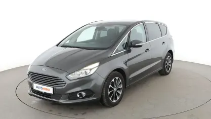 Gebraucht Ford S-MAX Titanium 150 PS (110 kW) 2017 Grau Van / Kleinbus