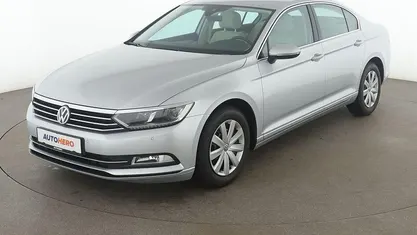 Gebraucht VW Passat Comfortline 150 PS (110 kW) 2019 Silber Limousine