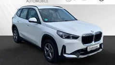 Alpinweiss Gebraucht 2024 BMW X1 Efficient Dynamics SUV | 37.200 € (Guter Preis)