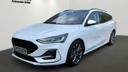 Gebraucht Ford Focus ST-Line X 155 PS (114 kW) 2023 Weiss Kombi