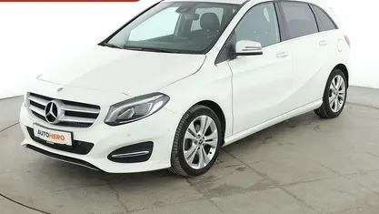 Gebraucht Mercedes B200 Urban 136 PS (100 kW) 2018 Weiß Van / Kleinbus