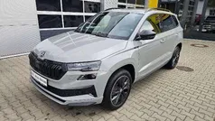 Steelgrau Gebraucht 2024 Skoda Karoq SportLine SUV | 33.980 € (Fairer Preis)