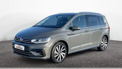Gebraucht 2025 VW Touran Highline Van / Kleinbus | 36.183 € (Fairer Preis)