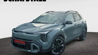 Neu Kia Stonic GT-Line 116 PS (85 kW) 2026 Gruen (adventure green metallic) SUV