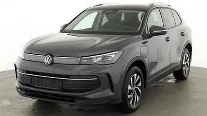 Gebraucht 2025 VW Tiguan Life SUV | 44.495 € (Superpreis)