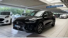 Schwarz Gebraucht 2023 Ford Focus Active Kombi | 23.479 € (Fairer Preis)