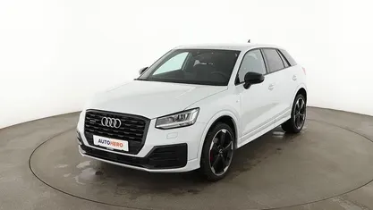 Weiß Gebraucht 2021 Audi Q2 Sport SUV | 27.640 € (Guter Preis)