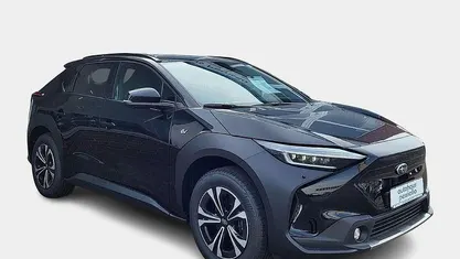 Black mica Neu 2025 Subaru Solterra Comfort SUV | 39.440 € (Fairer Preis)