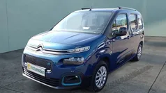 Blau Gebraucht 2022 Citroën e-Berlingo Feel Van / Kleinbus | 25.740 € (Fairer Preis)