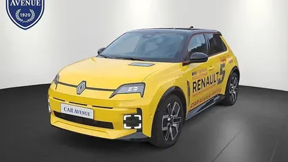 Schwarz Gebraucht 2025 Renault R5 Iconic Kleinwagen | 34.800 € (Etwas zu teuer)