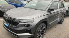 Gebraucht 2025 Skoda Karoq SportLine SUV | 41.445 € (Fairer Preis)