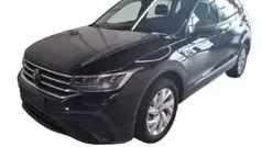 Deep black perleffekt Gebraucht 2024 VW Tiguan Allspace Business SUV | 34.589 € (Superpreis)