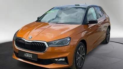 Gebraucht Skoda Fabia Style 110 PS (80 kW) 2022 Phoenixorange metallic/schwar Kleinwagen
