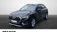 Schwarz (mythosschwarz metallic) Gebraucht 2024 Audi Q3 Advanced SUV | 37.240 € (Guter Preis)