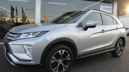 Gebraucht Mitsubishi Eclipse Cross Diamant Edition 163 PS (119 kW) 2020 Sterlingsilbermetallic SUV