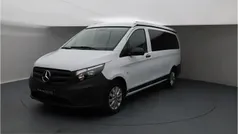 Mercedes V220