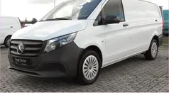 Arktikweiß Gebraucht 2024 Mercedes Vito Van / Kleinbus | 35.046 € (Fairer Preis)