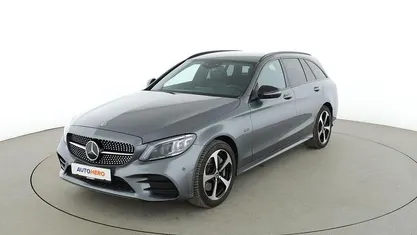 Używany Mercedes C300e AMG line 306 KM (225 kW) 2021 Szary Kombi