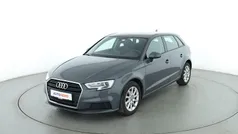 Grau Gebraucht 2018 Audi A3 Comfort Limousine | 15.060 € (Fairer Preis)