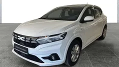 Weiß Gebraucht 2024 Dacia Sandero Expression Kleinwagen | 13.990 € (Superpreis)