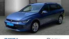 Gebraucht 2024 VW Golf VIII Life Kombi | 27.280 € (Fairer Preis)