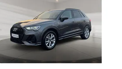 Grau Gebraucht 2022 Audi Q3 S-Line SUV | 31.990 € (Fairer Preis)