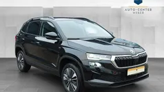 Gebraucht 2024 Skoda Karoq Drive SUV | 30.489 € (Guter Preis)
