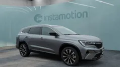Grau Gebraucht 2025 Renault Espace Techno Van / Kleinbus | 41.999 € (Guter Preis)