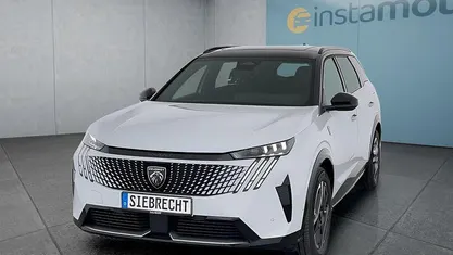 Weiß Gebraucht 2025 Peugeot 5008 GT Van / Kleinbus | 45.599 € (Guter Preis)