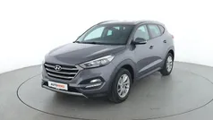 Grau Gebraucht 2016 Hyundai Tucson Intro Edition SUV | 15.090 € (Fairer Preis)