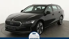 Onyx schwarz metallic Gebraucht 2024 Skoda Superb Selection Kombi | 40.995 € (Guter Preis)